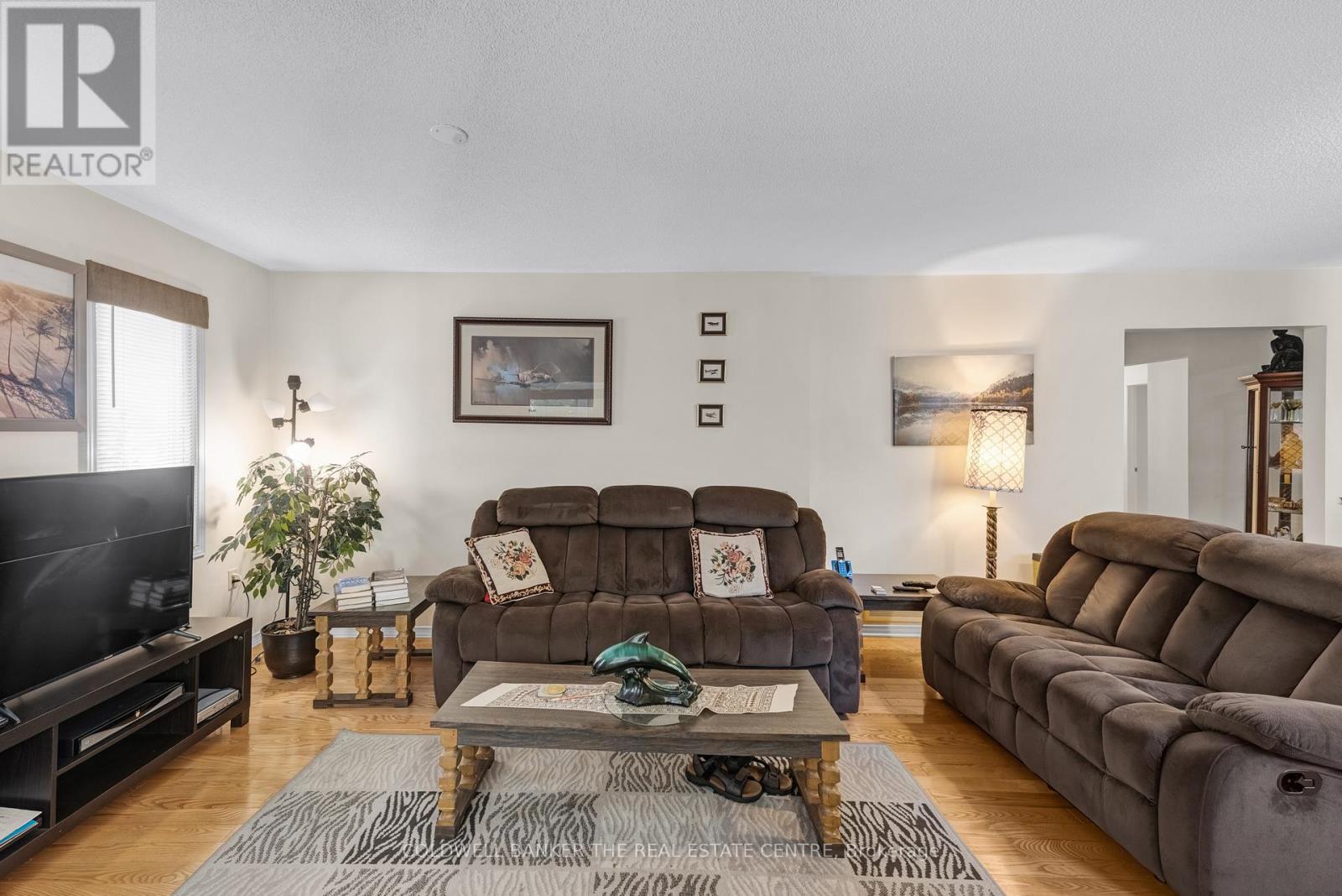 1 Reynolds Place, Prince Edward County, Ontario  K0K 3L0 - Photo 14 - X12471233