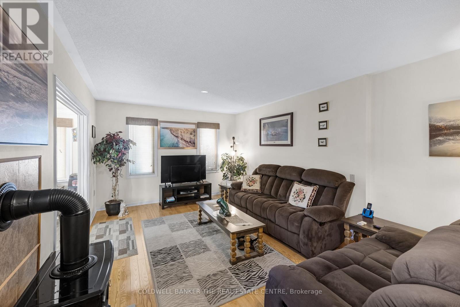 1 Reynolds Place, Prince Edward County, Ontario  K0K 3L0 - Photo 16 - X12471233