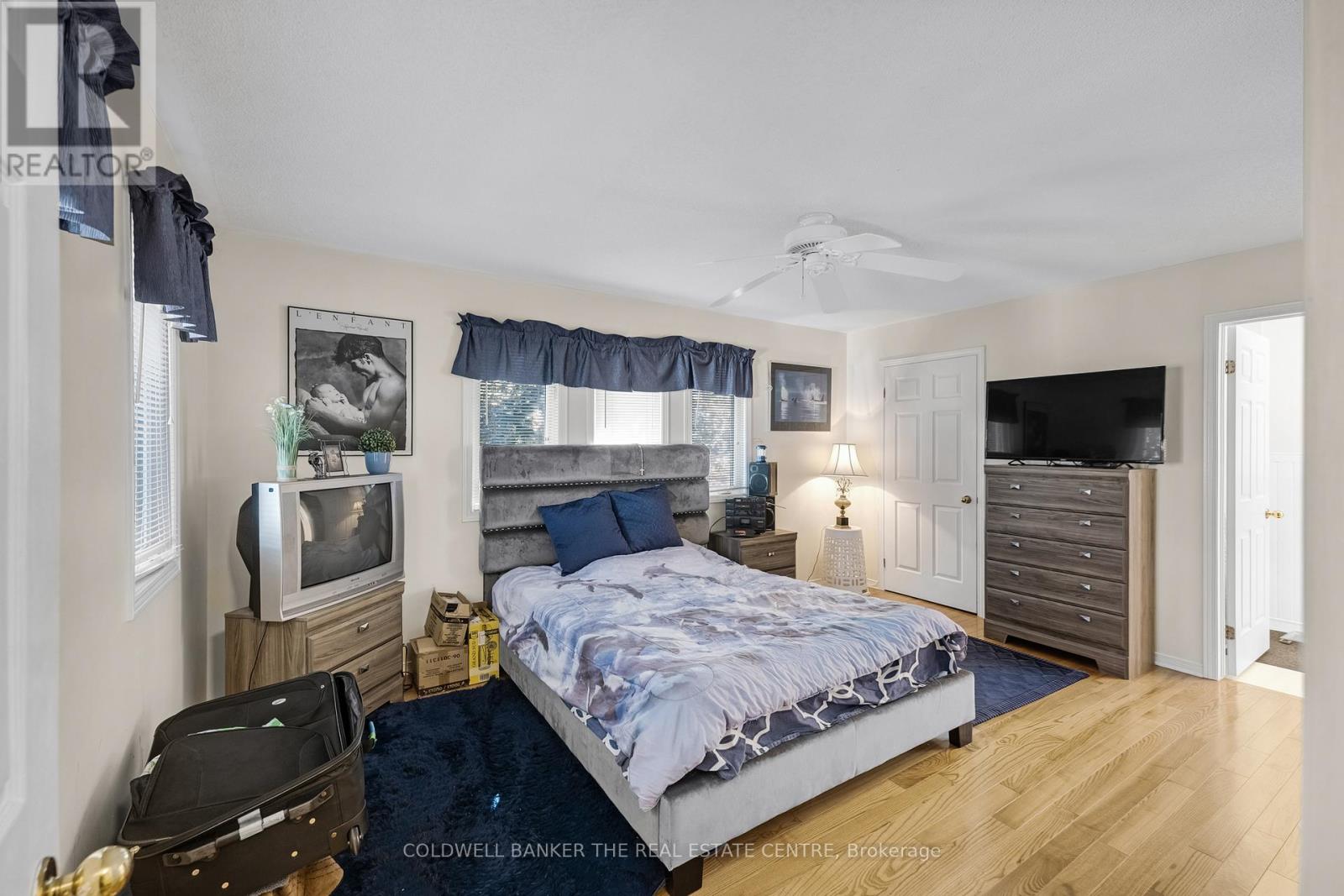 1 Reynolds Place, Prince Edward County, Ontario  K0K 3L0 - Photo 21 - X12471233