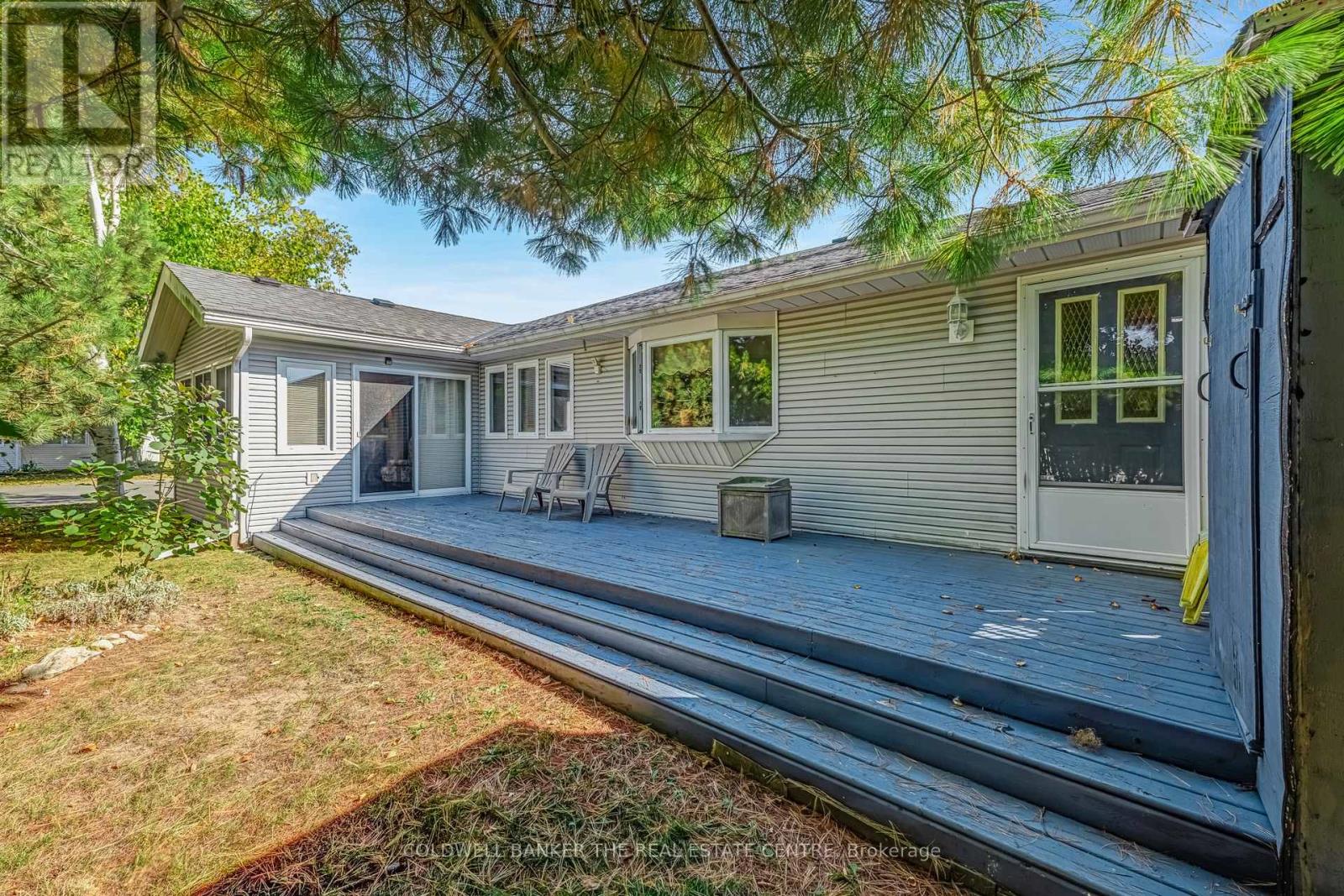 1 Reynolds Place, Prince Edward County, Ontario  K0K 3L0 - Photo 27 - X12471233