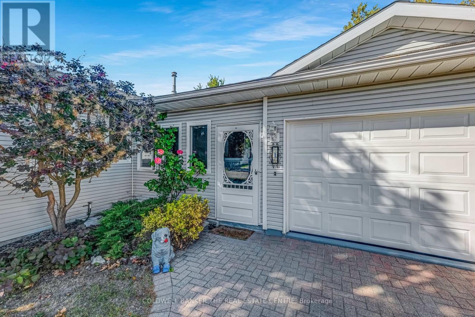 1 Reynolds Place, Prince Edward County, Ontario  K0K 3L0 - Photo 5 - X12471233
