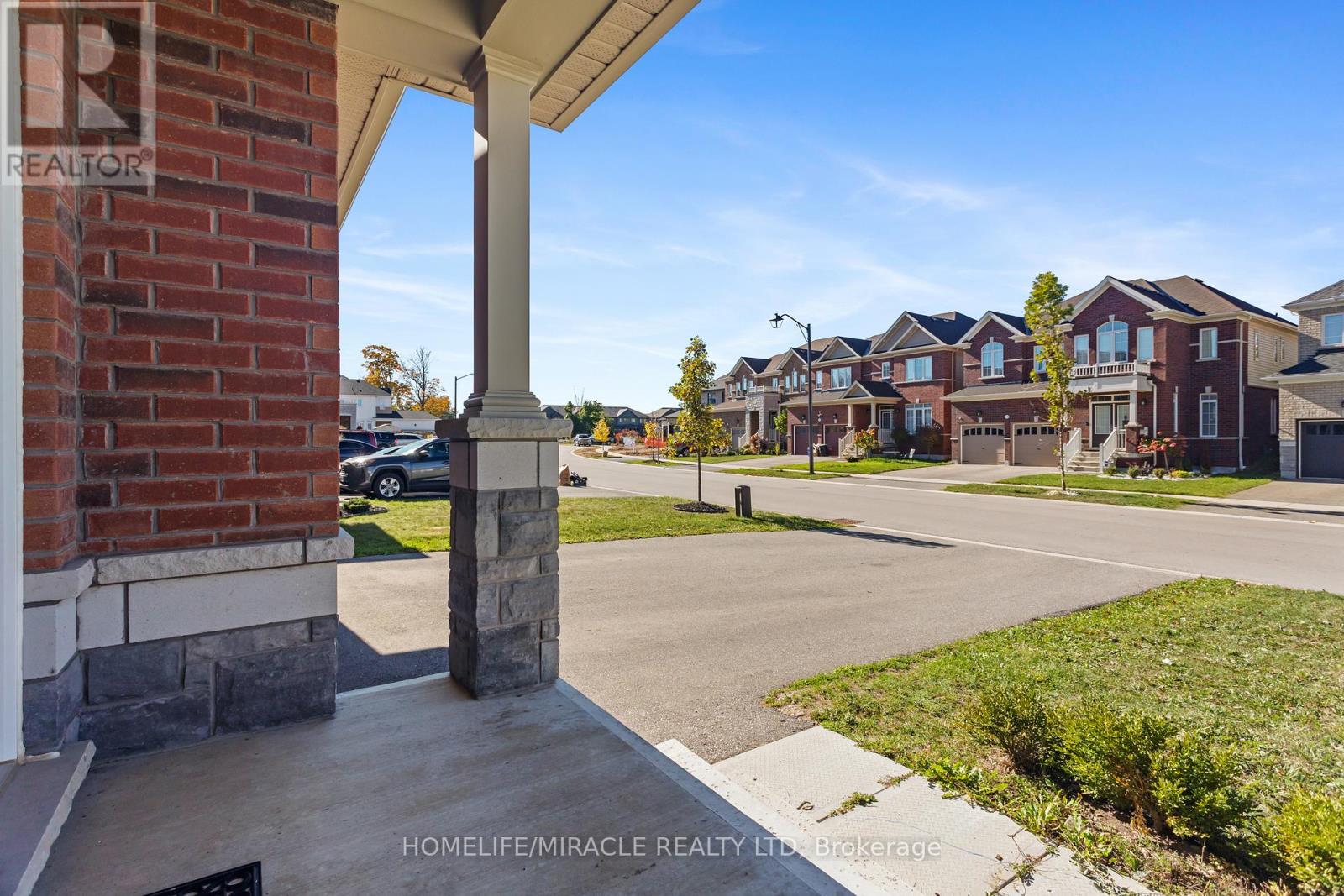 119 Oak Avenue, Brant, Ontario  N3L 0J6 - Photo 6 - X12471278