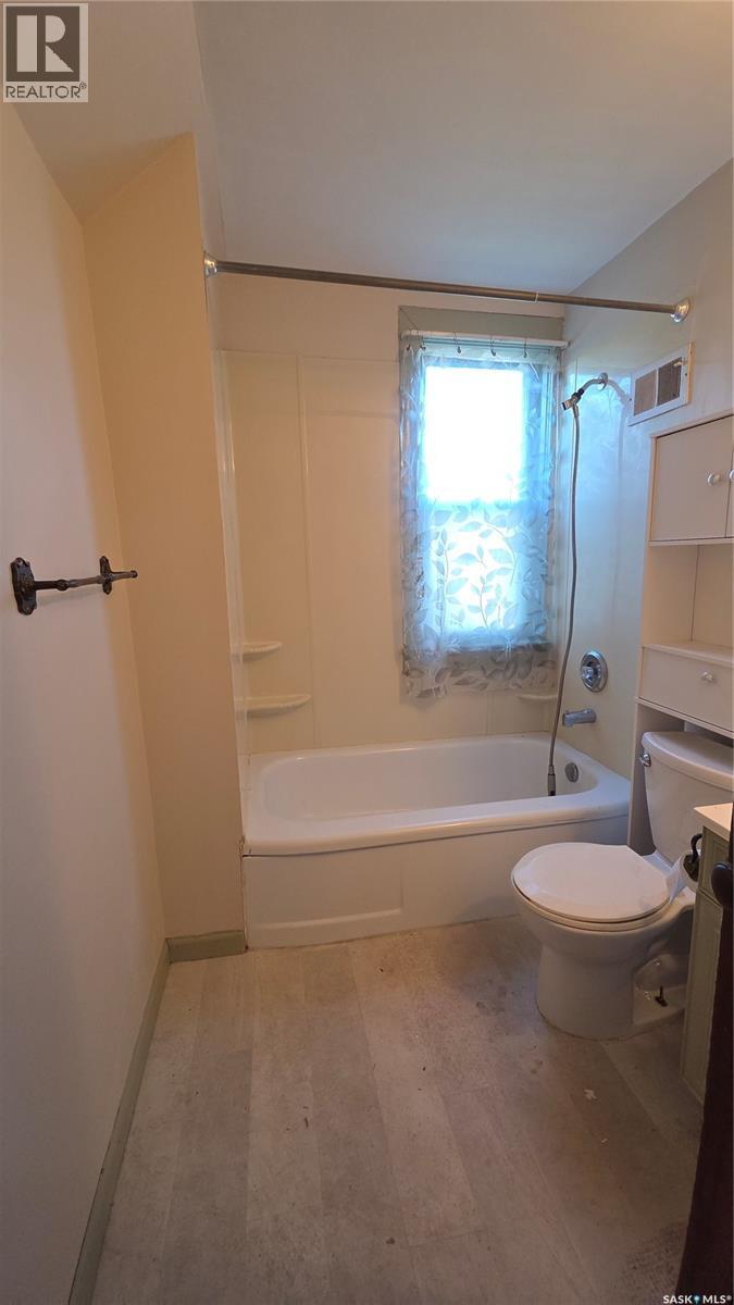 2143 Cameron Street, Regina, Saskatchewan  S4T 2V7 - Photo 12 - SK021155