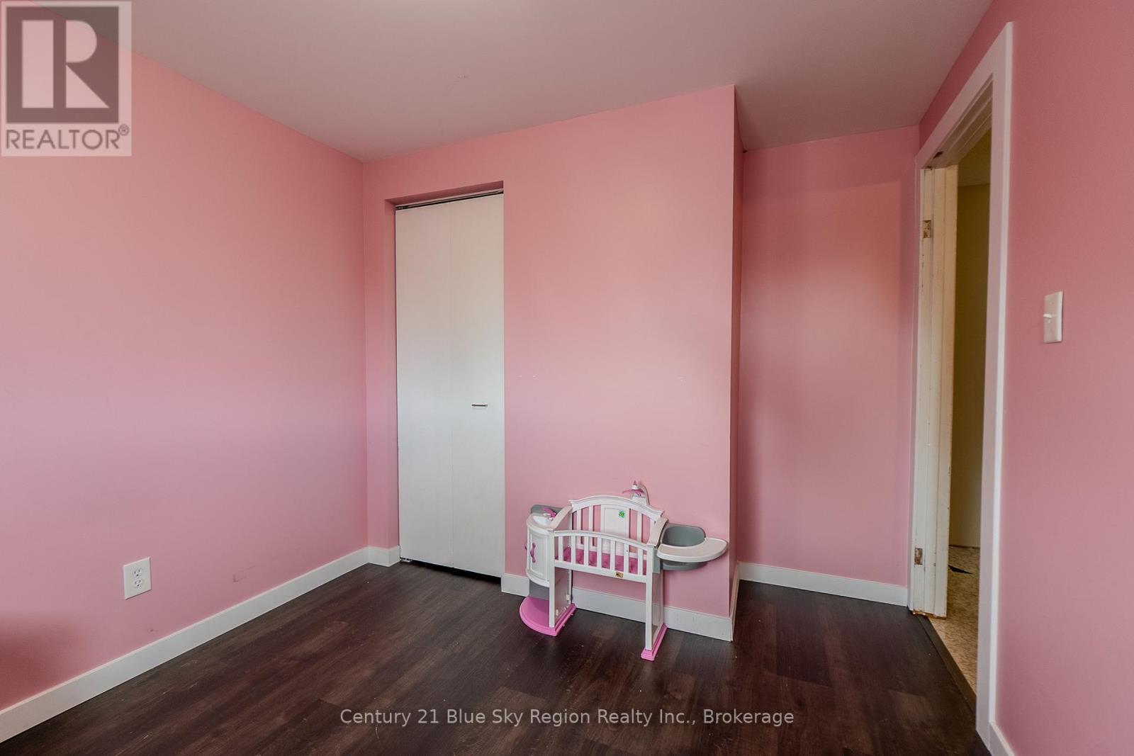 4 Sovereign Drive, North Bay, Ontario  P1A 2X9 - Photo 14 - X12471412