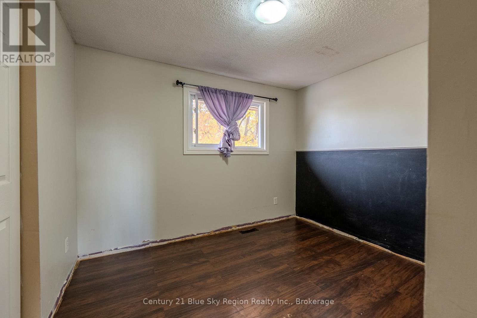 4 Sovereign Drive, North Bay, Ontario  P1A 2X9 - Photo 15 - X12471412