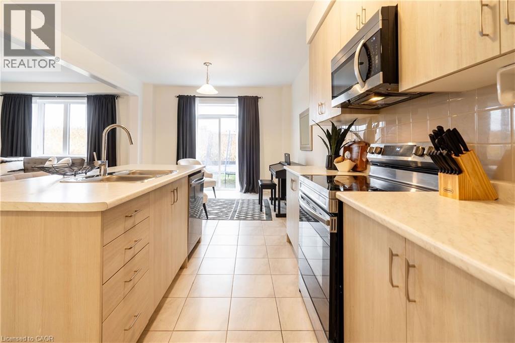 57 Monteith Drive, Brantford, Ontario  N3T 0W6 - Photo 7 - 40780504
