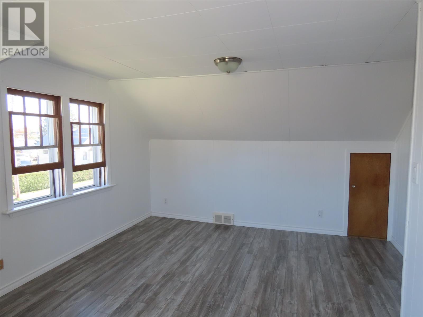 135 Carufel Ave, Sault Ste Marie, Ontario  P6C 4T5 - Photo 12 - SM253005