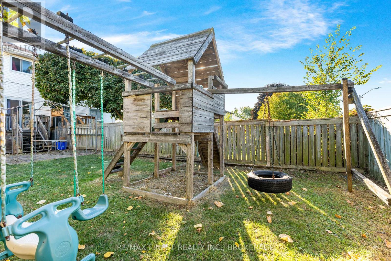 944 Warburton Crescent, Kingston, Ontario  K7M 8L1 - Photo 44 - X12471430