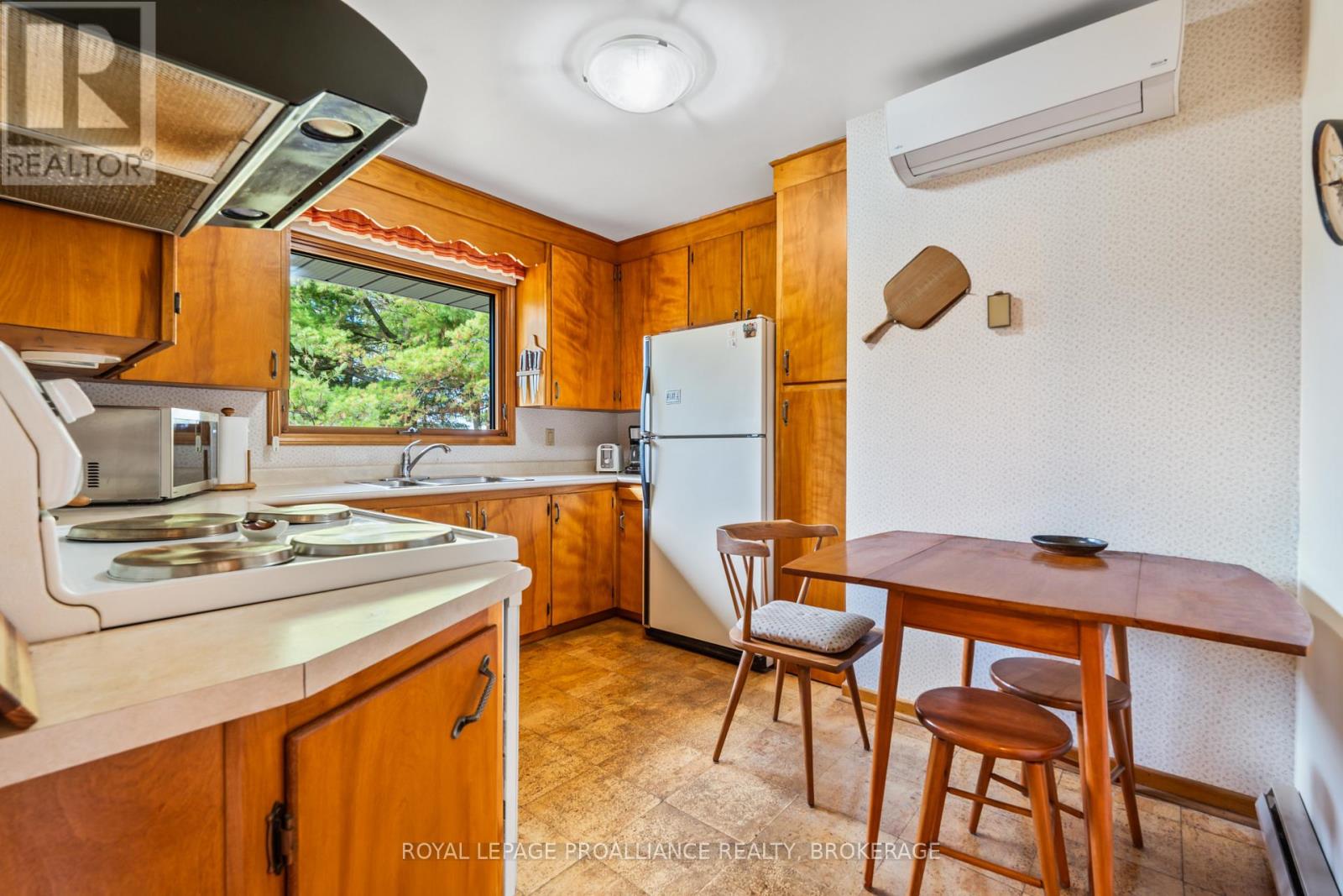 1125 Lincoln Drive, Kingston (South Of Taylor-Kidd Blvd), Ontario  K7M 4Z7 - Photo 11 - X12471475