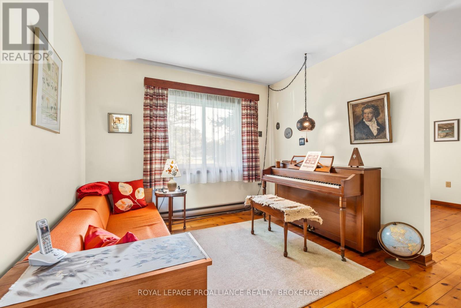 1125 Lincoln Drive, Kingston (South Of Taylor-Kidd Blvd), Ontario  K7M 4Z7 - Photo 19 - X12471475