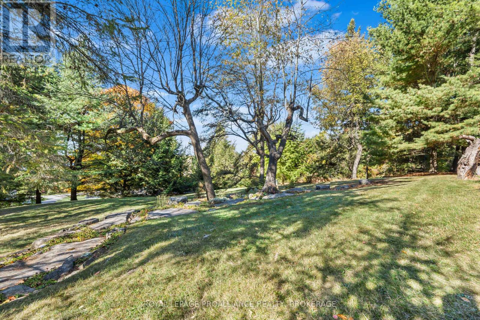 1125 Lincoln Drive, Kingston (South Of Taylor-Kidd Blvd), Ontario  K7M 4Z7 - Photo 39 - X12471475