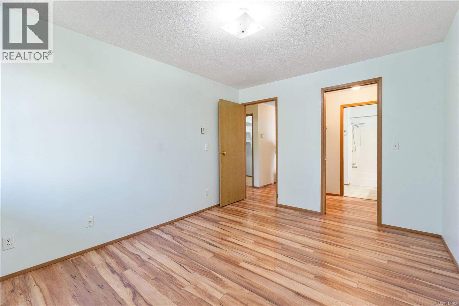 205 1912 Bowen Rd, Nanaimo, British Columbia  V9S 5S6 - Photo 11 - 1017483