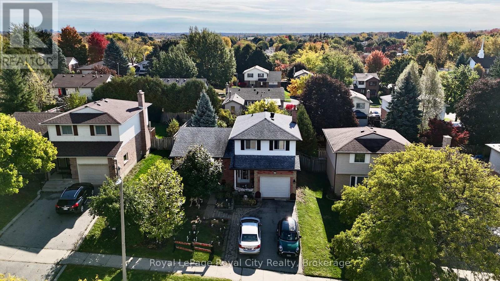 40 SHOEMAKER CRESCENT, Guelph, Ontario