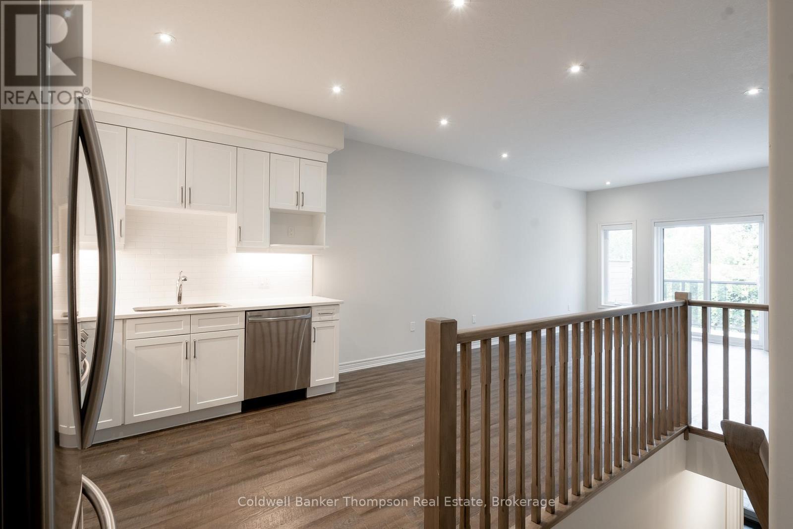 11 Tristan Lane, Huntsville, Ontario  P1H 0E9 - Photo 9 - X12471503