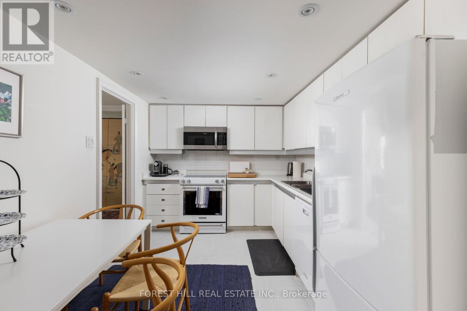 505 - 164 Cumberland Street, Toronto, Ontario  M5R 1A8 - Photo 23 - C12471343