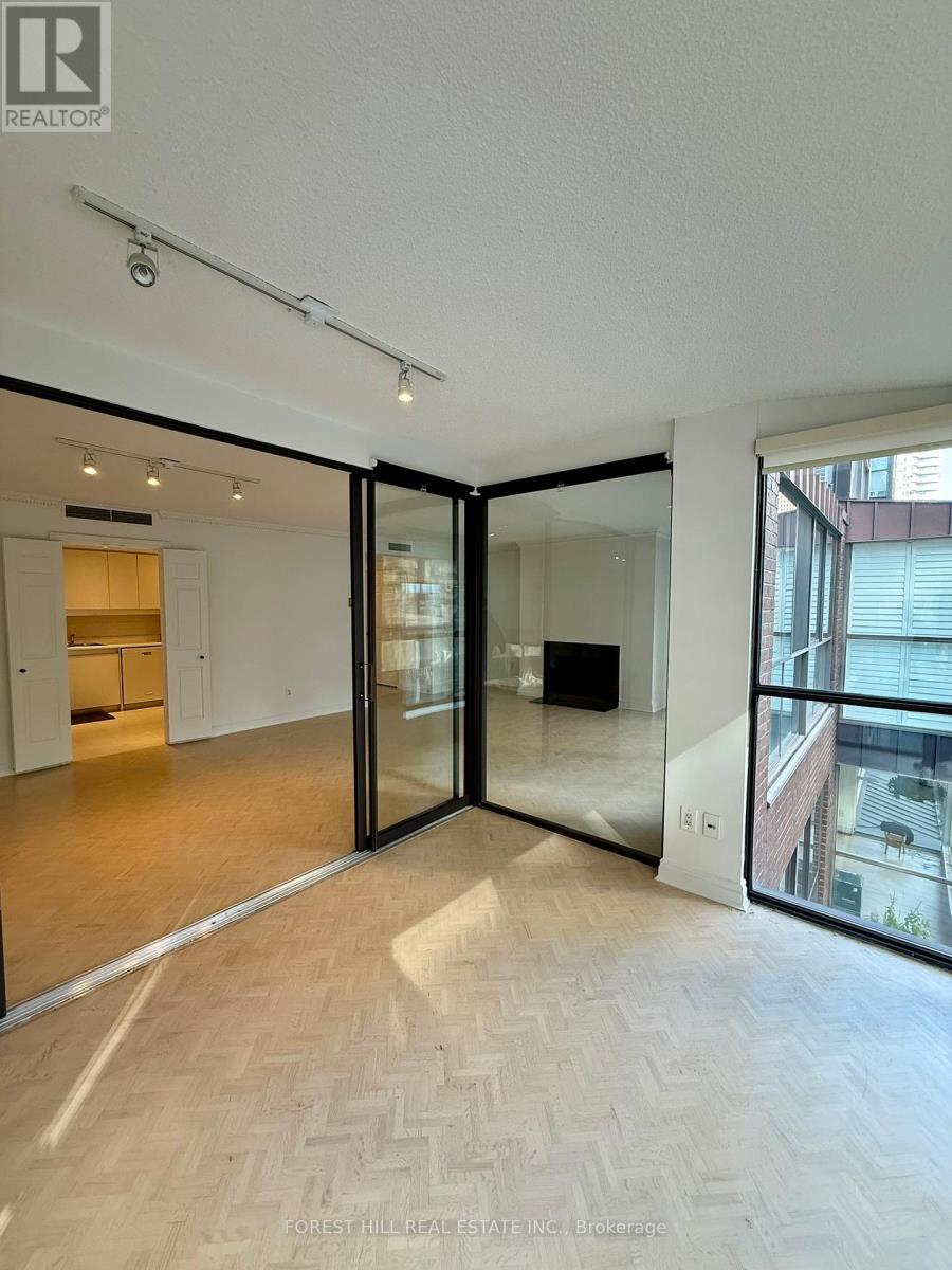 505 - 164 Cumberland Street, Toronto, Ontario  M5R 1A8 - Photo 36 - C12471343