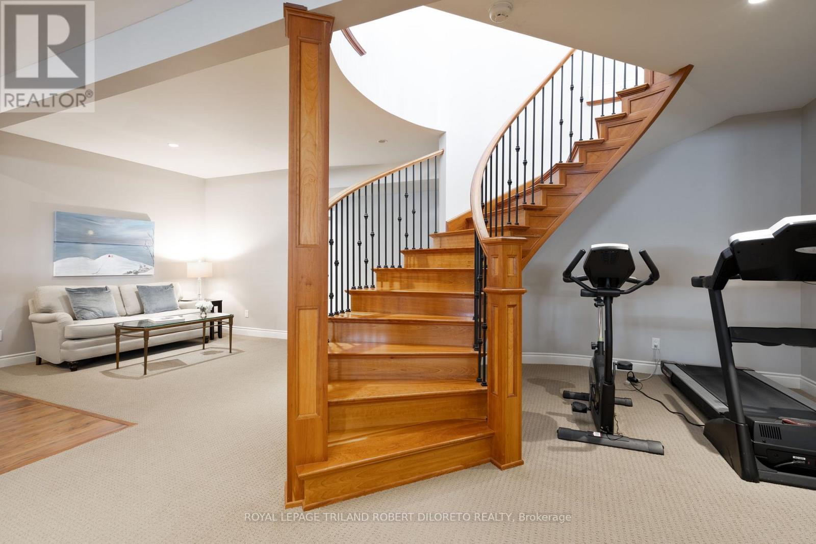 37 Baron Crescent, Middlesex Centre (Kilworth), Ontario  N0L 1R0 - Photo 28 - X12471509