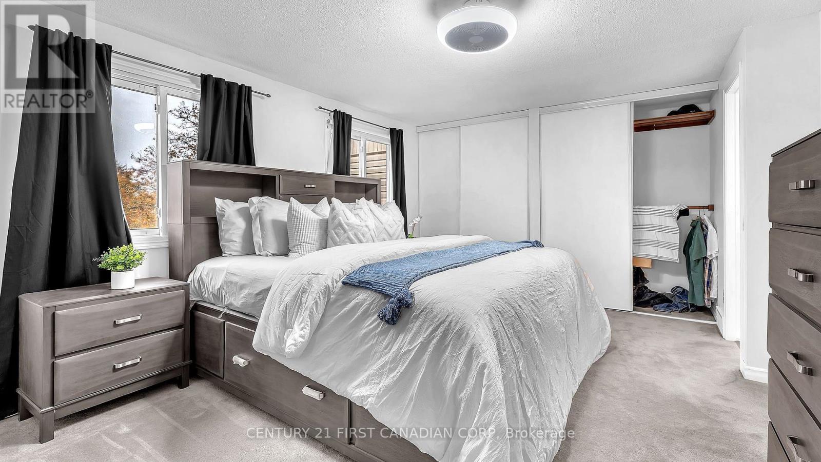 22 - 300 Sandringham Crescent, London South (South R), Ontario  N6C 5B4 - Photo 11 - X12471526