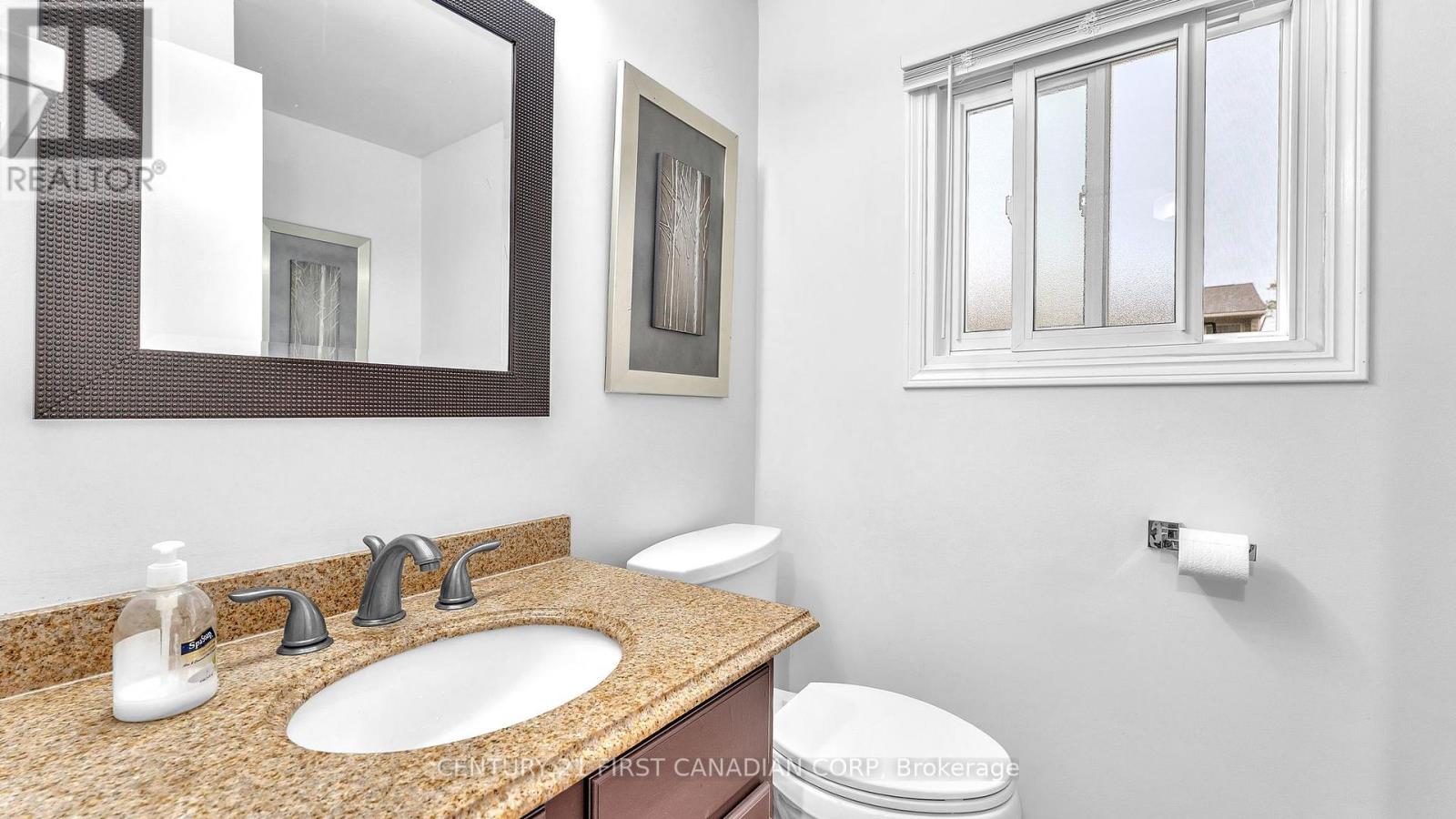 22 - 300 Sandringham Crescent, London South (South R), Ontario  N6C 5B4 - Photo 19 - X12471526