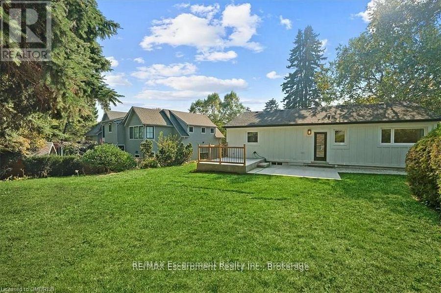 214 Lakewood Drive, Oakville, Ontario  L6K 1B2 - Photo 34 - W12471496