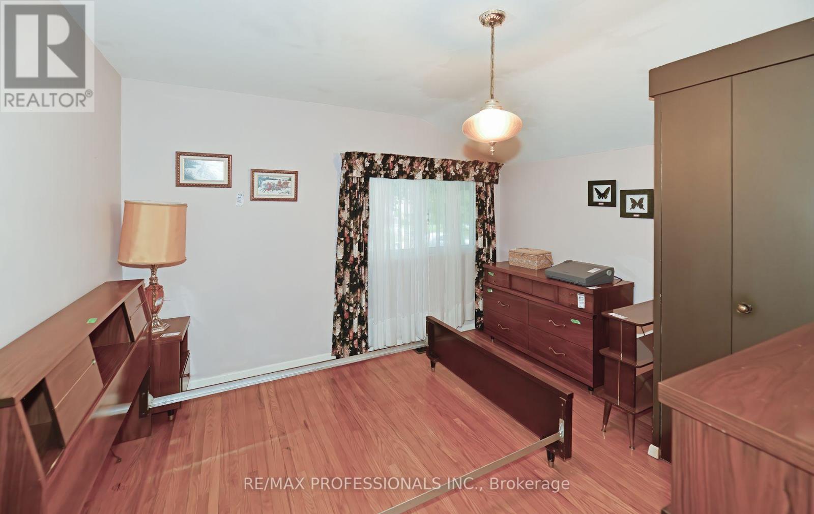2 Lesterwood Crescent, Toronto, Ontario  M1P 3L4 - Photo 16 - E12471339