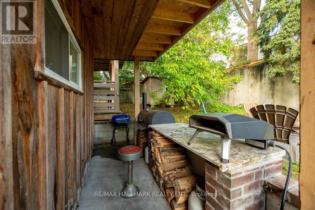 110 Lakeside Avenue, Toronto, Ontario  M1N 3C1 - Photo 35 - E12471356