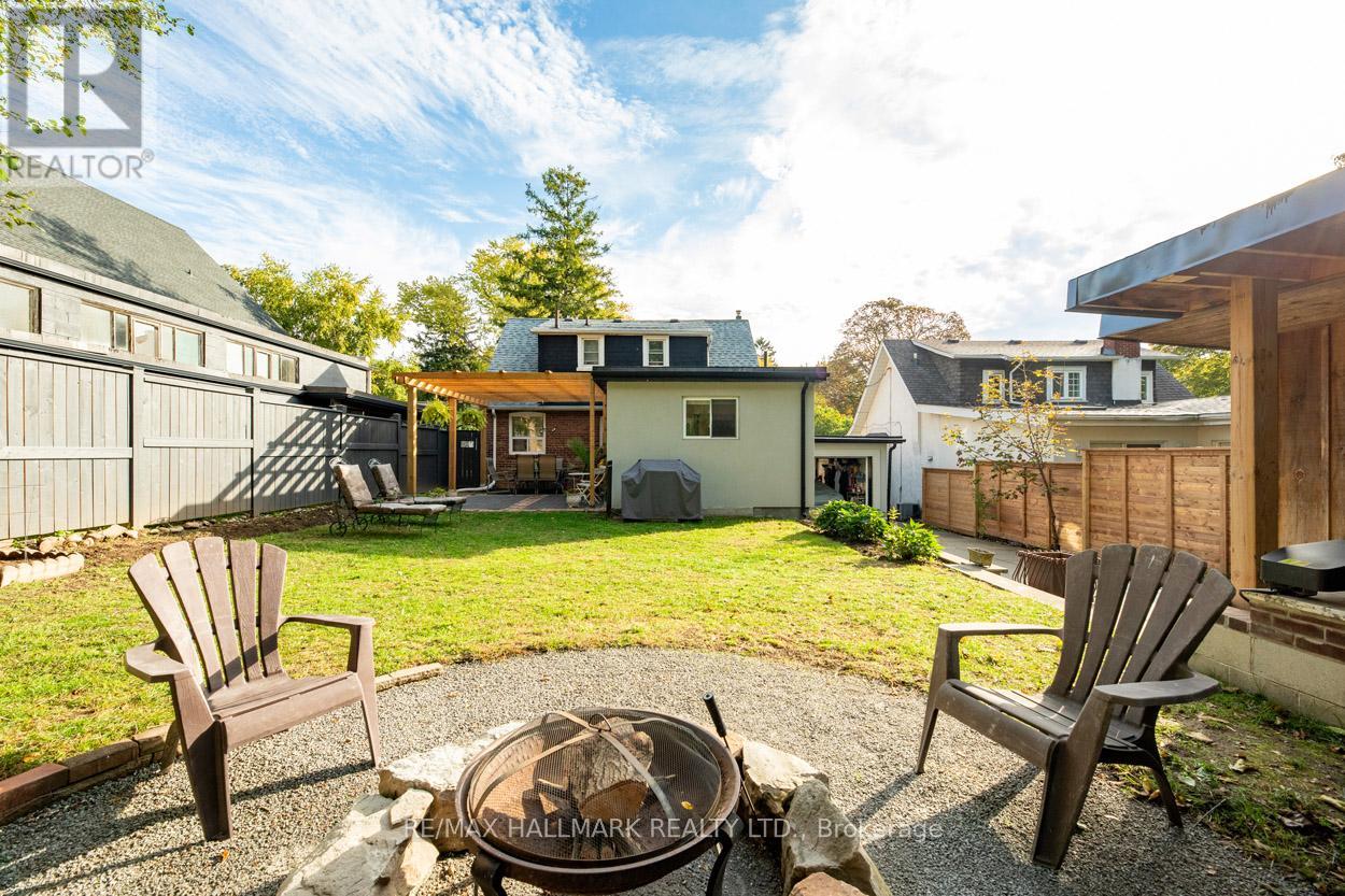 110 Lakeside Avenue, Toronto, Ontario  M1N 3C1 - Photo 39 - E12471356