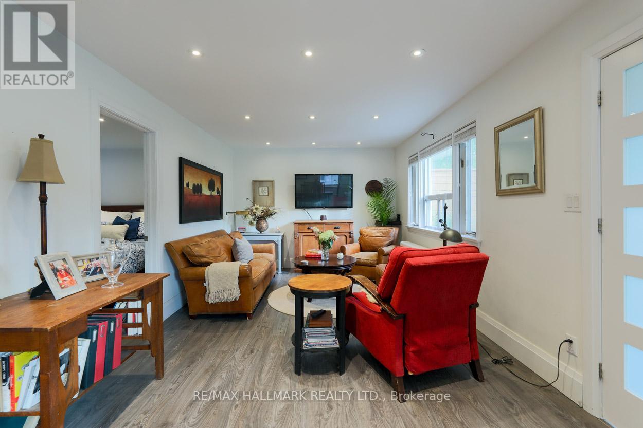 110 Lakeside Avenue, Toronto, Ontario  M1N 3C1 - Photo 5 - E12471356