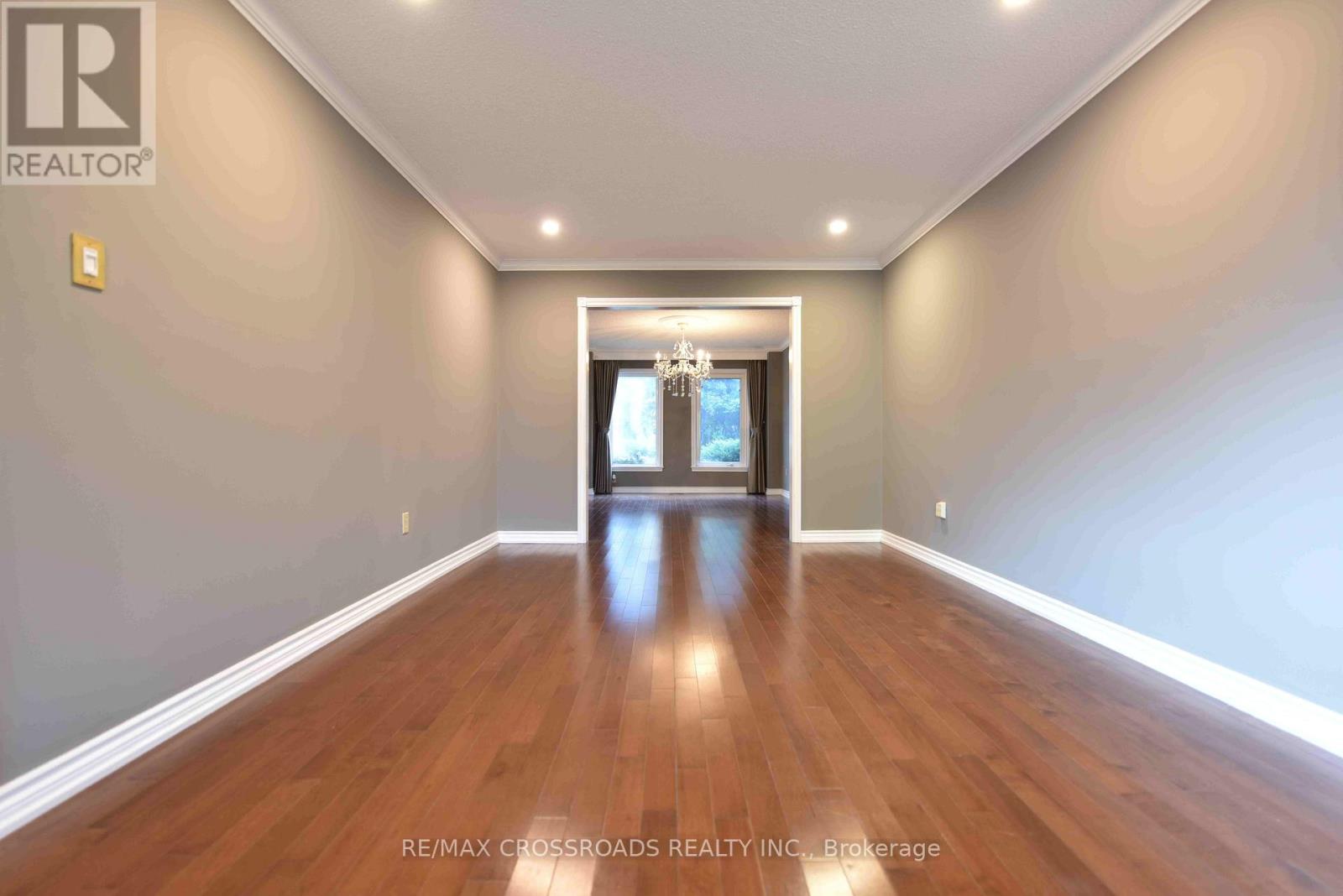 72 Millstone Court, Markham, Ontario  L3R 7M5 - Photo 5 - N12437255