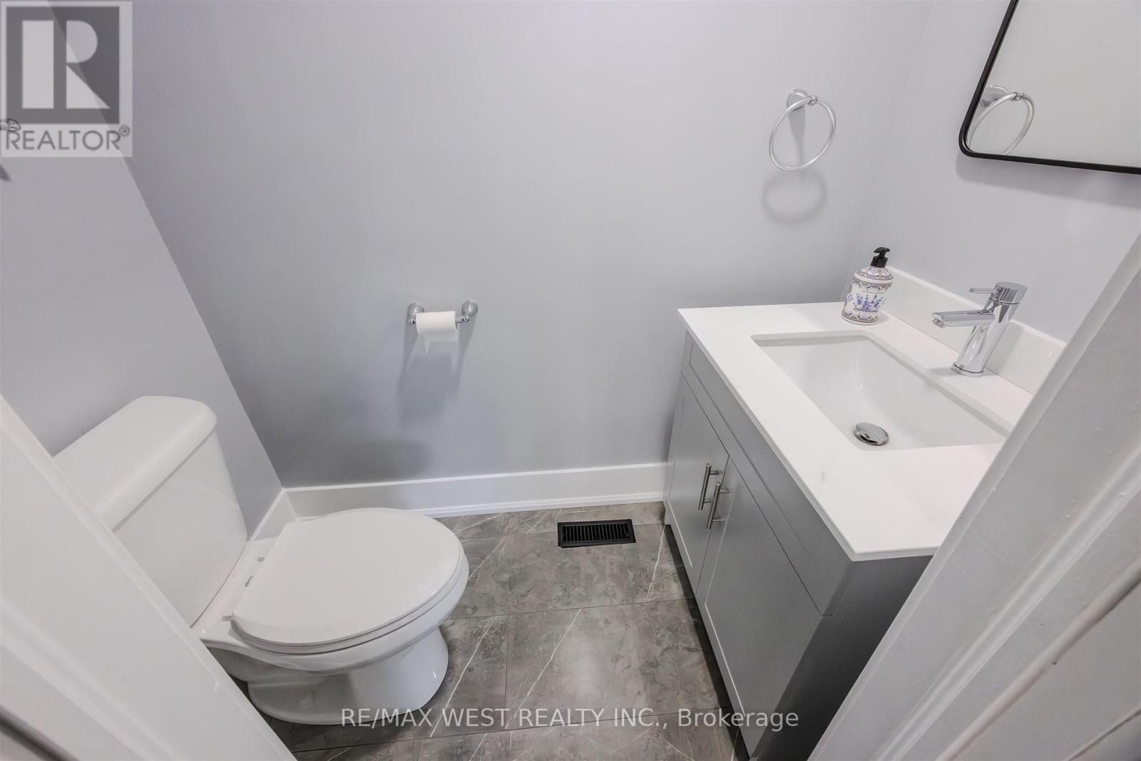 12 Tredvalley Grove, Toronto, Ontario  M1C 3J4 - Photo 16 - E12462264