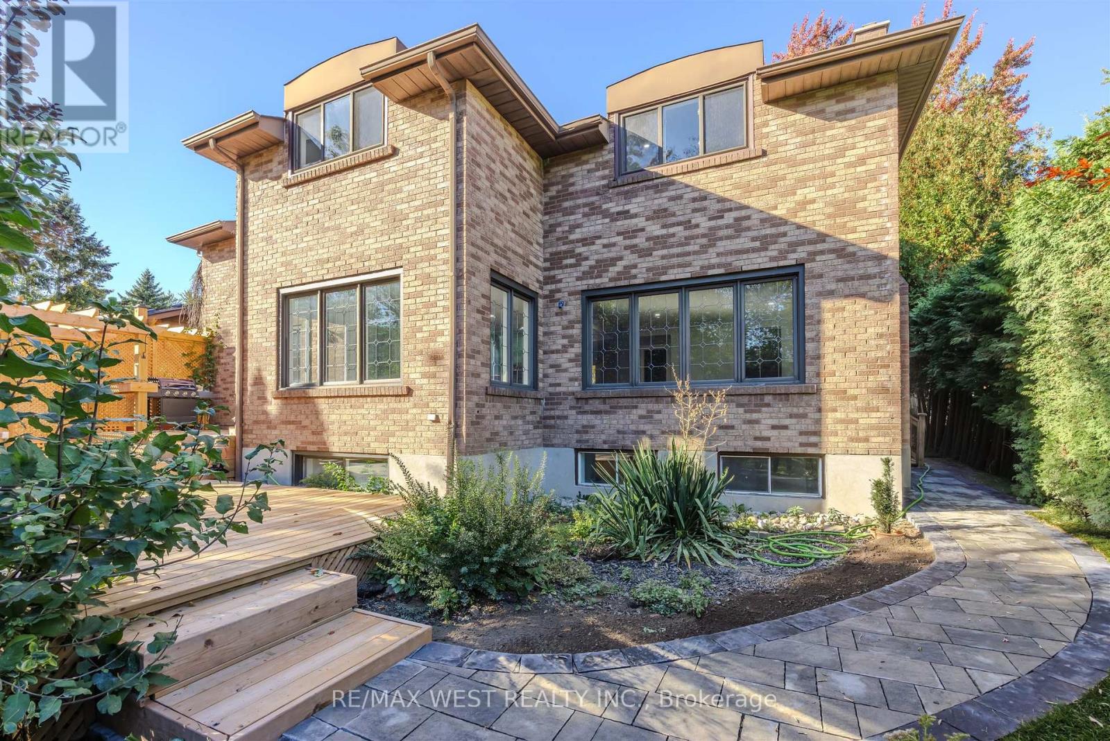 12 Tredvalley Grove, Toronto, Ontario  M1C 3J4 - Photo 37 - E12462264