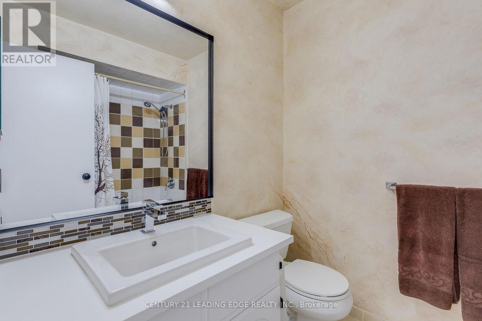 129 Poplar Crescent, Aurora (Aurora Highlands), Ontario  L4G 3M4 - Photo 23 - N12471193