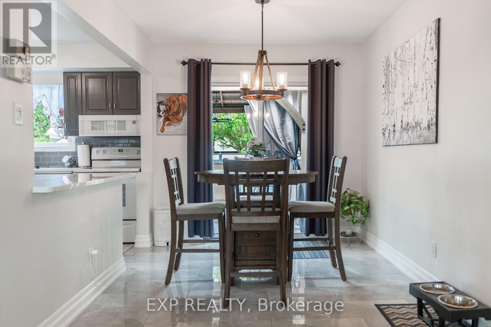 7141 Rosseau Place, Niagara Falls, Ontario  L2J 3V1 - Photo 11 - X12471457