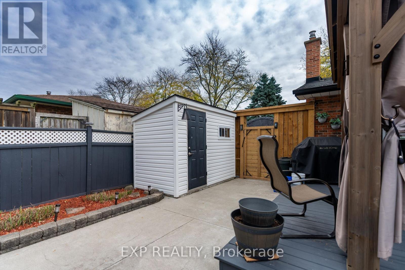 7141 Rosseau Place, Niagara Falls, Ontario  L2J 3V1 - Photo 40 - X12471457