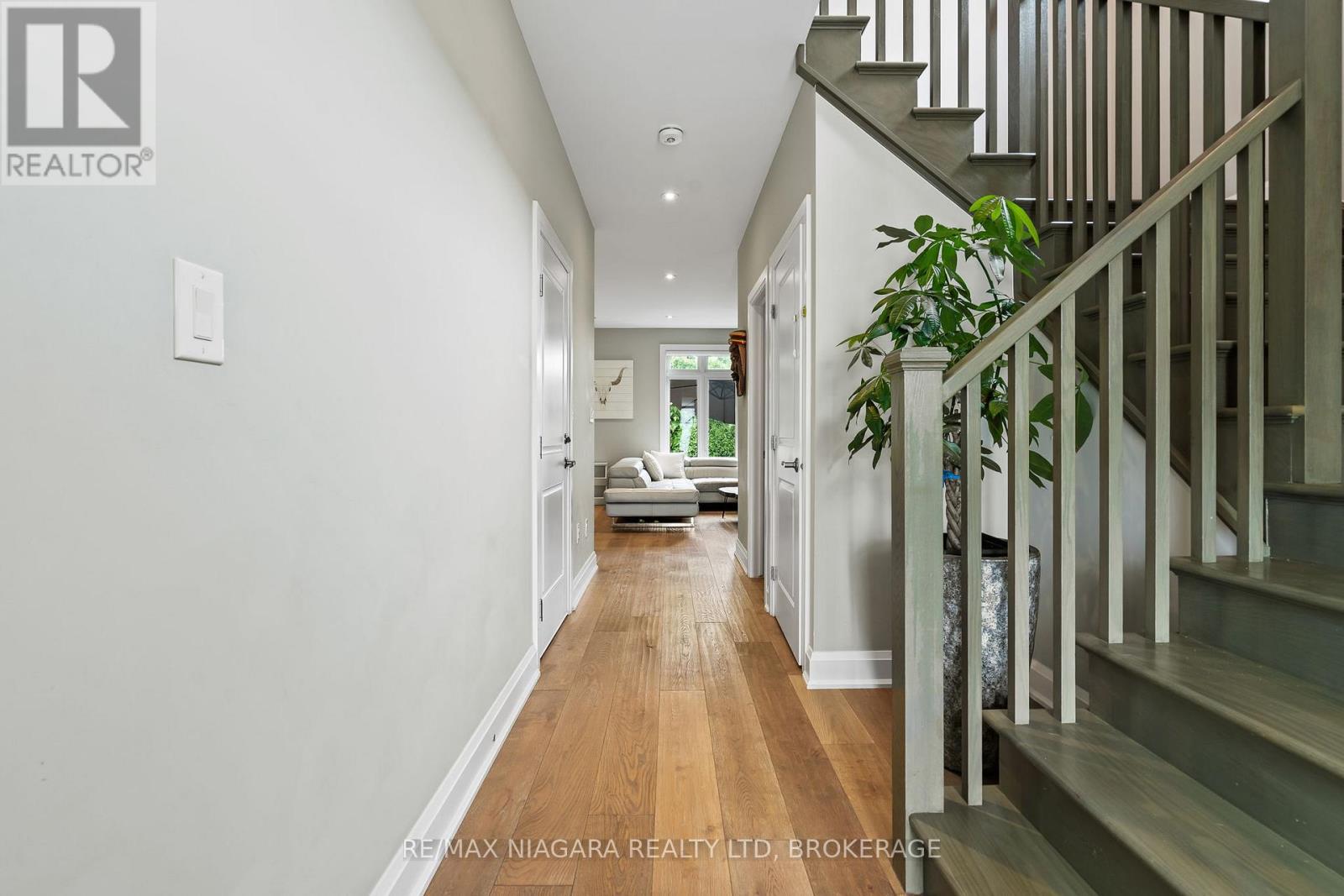 4 Olde School Court, St. Catharines, Ontario  L2N 0B1 - Photo 12 - X12471467