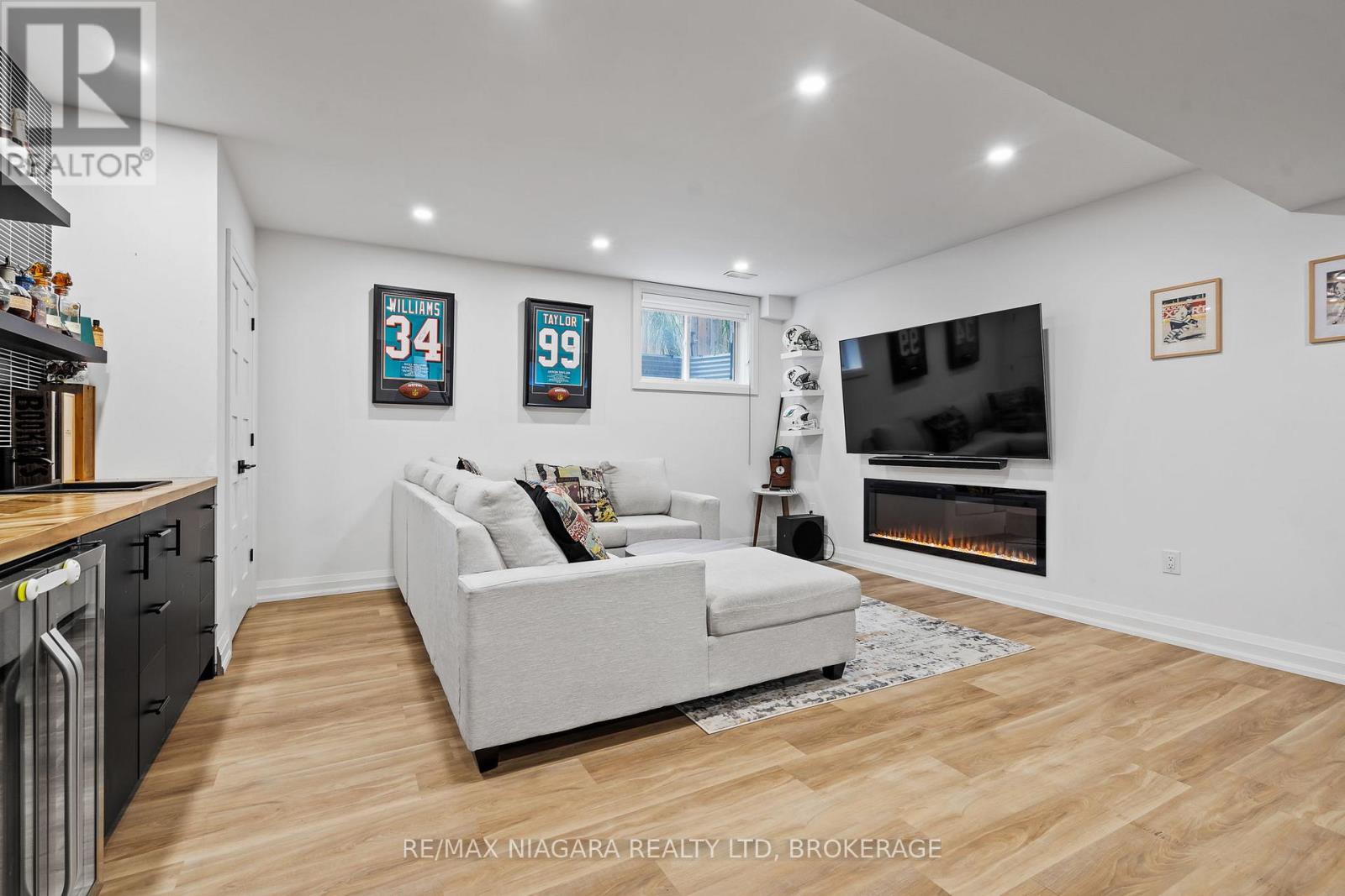 4 Olde School Court, St. Catharines, Ontario  L2N 0B1 - Photo 24 - X12471467