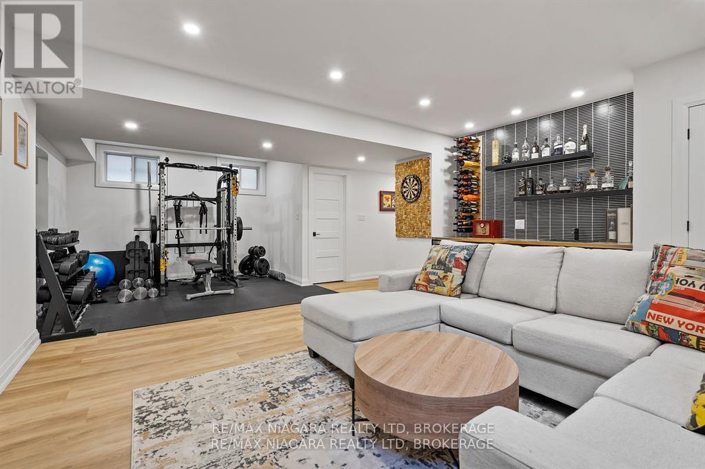 4 Olde School Court, St. Catharines, Ontario  L2N 0B1 - Photo 25 - X12471467