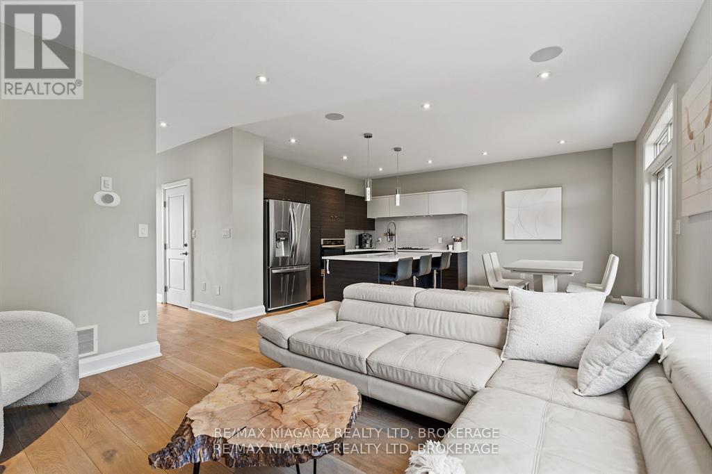 4 Olde School Court, St. Catharines, Ontario  L2N 0B1 - Photo 9 - X12471467