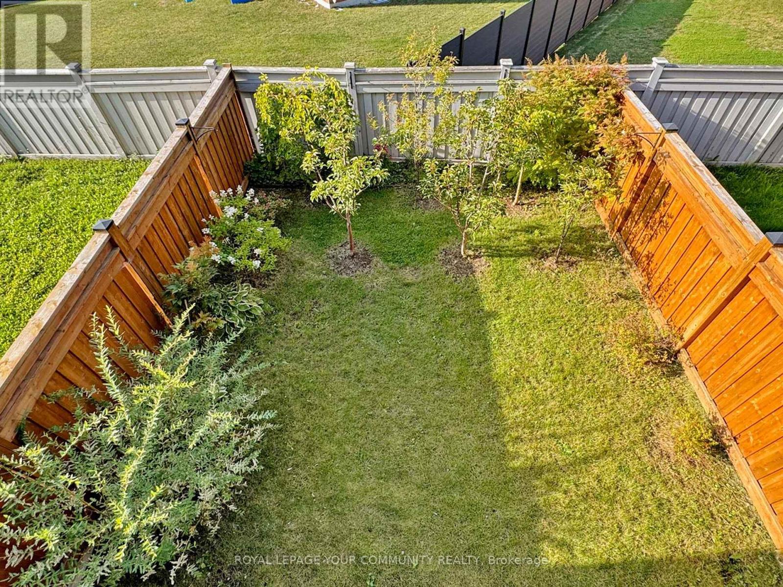66 Drizzel Crescent, Richmond Hill, Ontario  L4E 1G8 - Photo 42 - N12471354