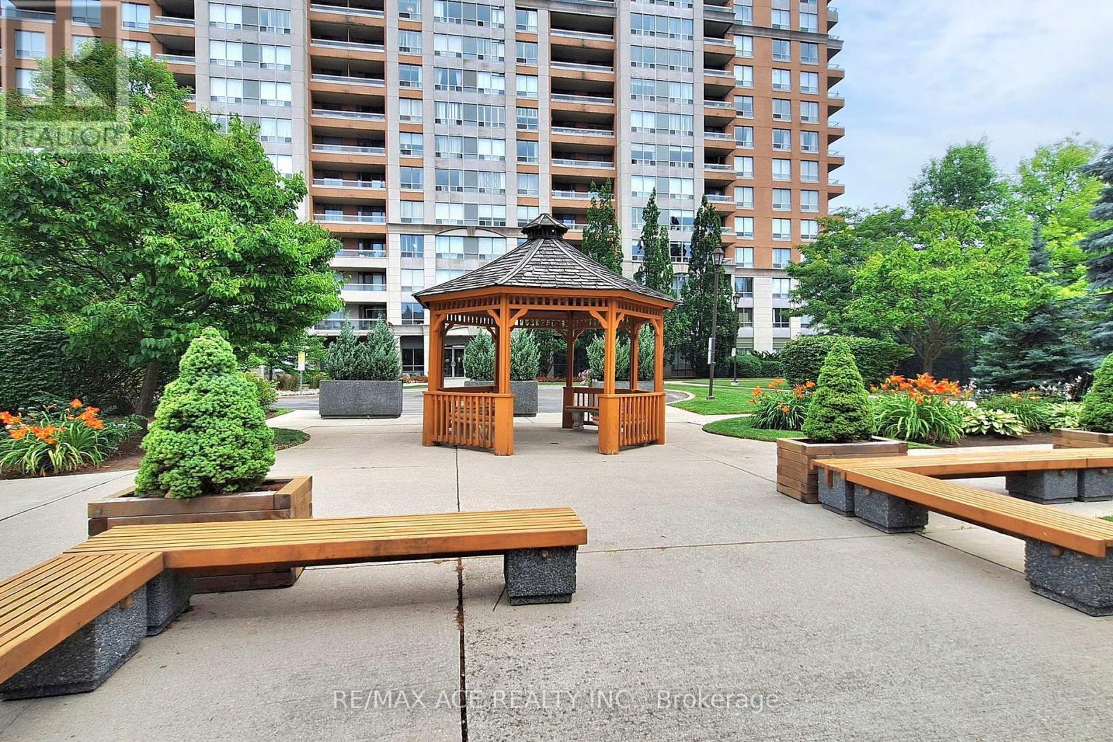 1108 - 29 Northern Heights Drive, Richmond Hill, Ontario  L4B 4L8 - Photo 43 - N12471383