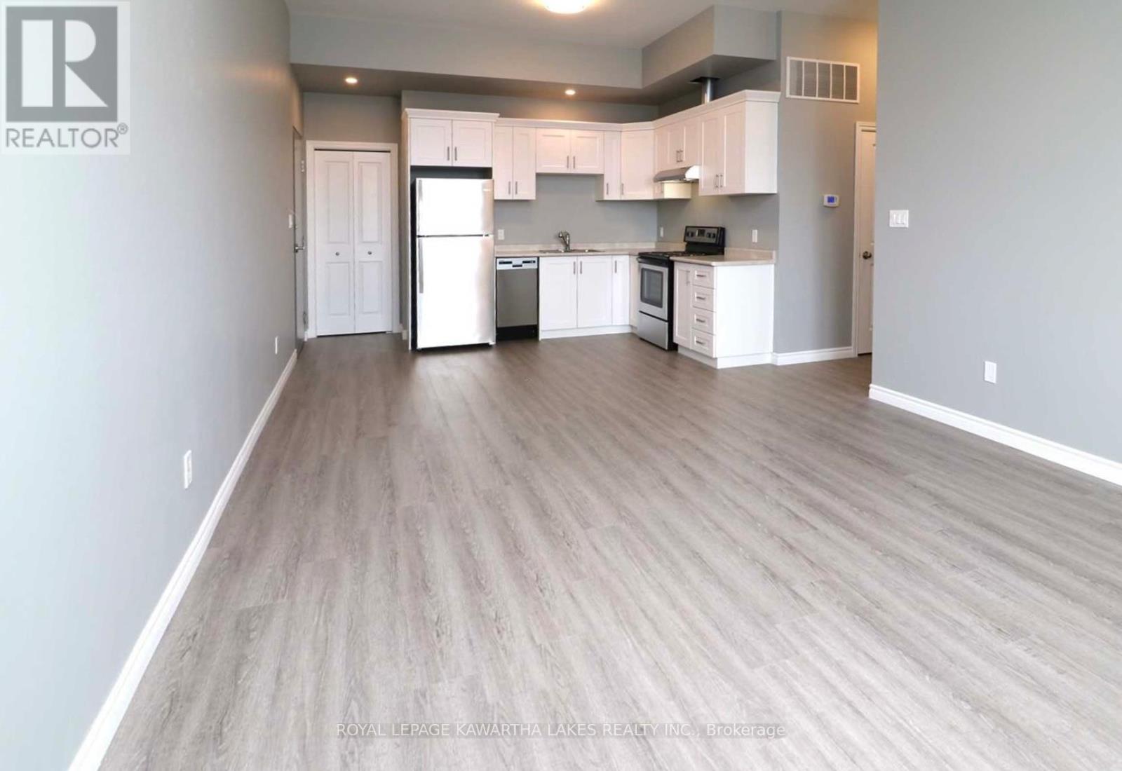 UNIT - 448 OSBORNE STREET, Brock, Ontario
