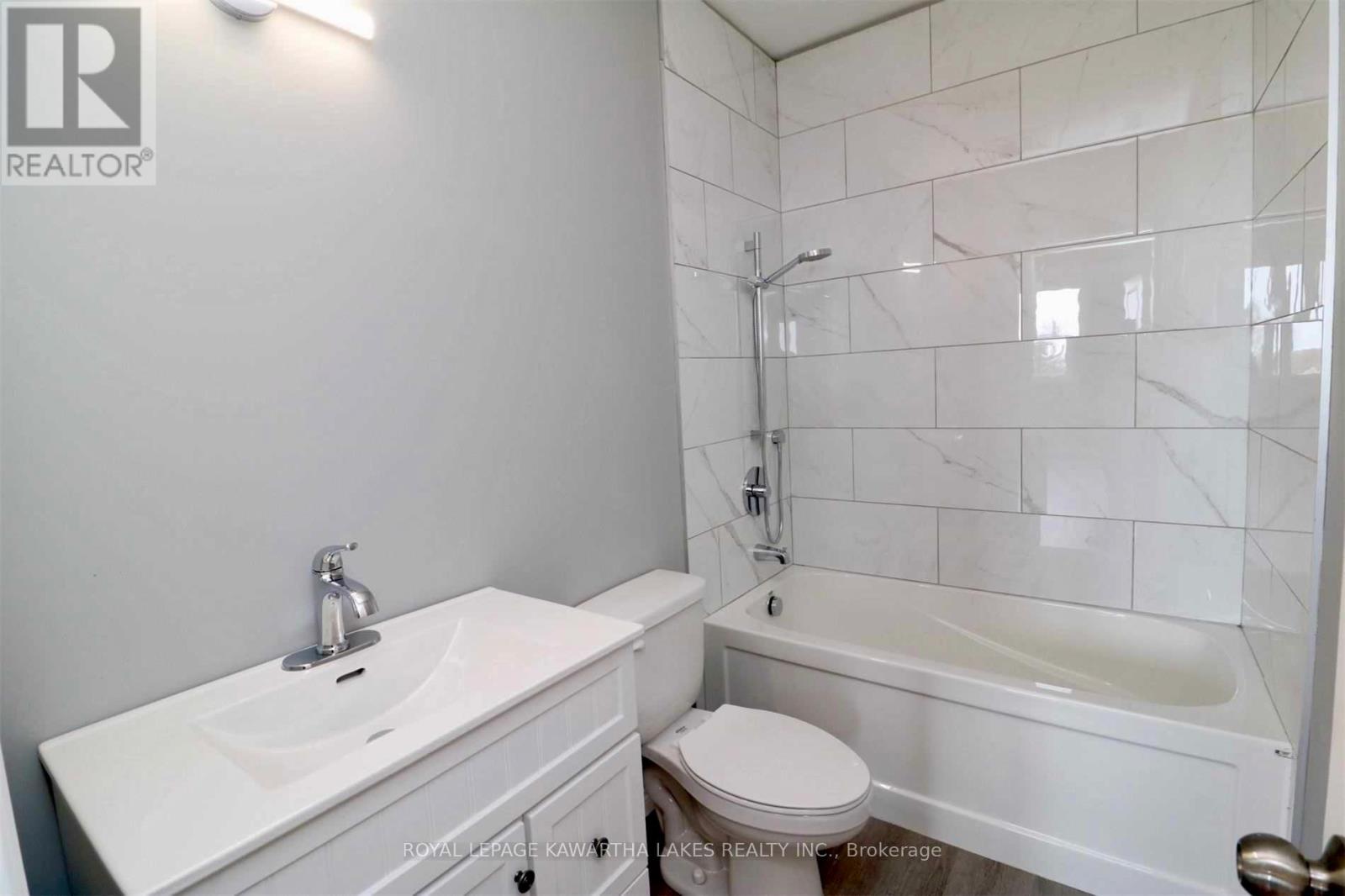 Unit - 448 Osborne Street, Brock, Ontario  L0K 1A0 - Photo 6 - N12471463