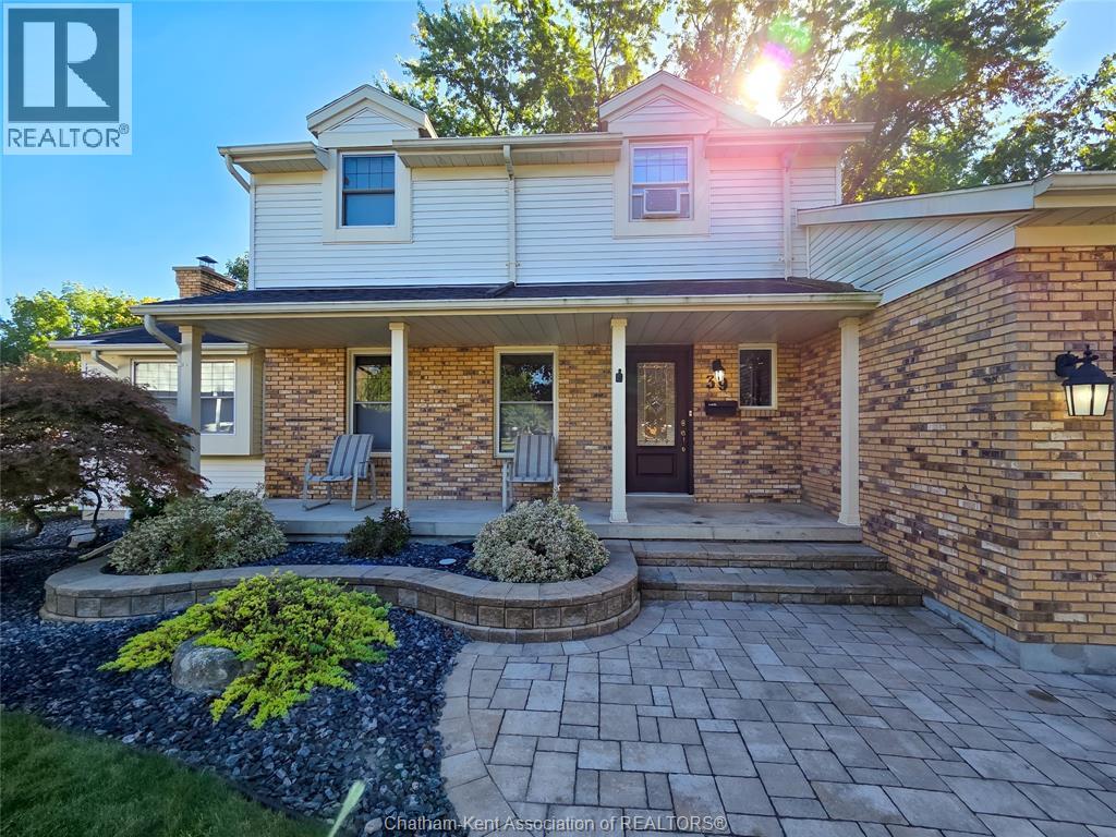 39 Owen Avenue, Chatham, Ontario  N7L 3W8 - Photo 1 - 25024636