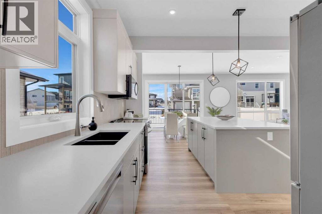 252 Emerald Drive, Red Deer, Alberta  T4P 3E2 - Photo 9 - A2219822