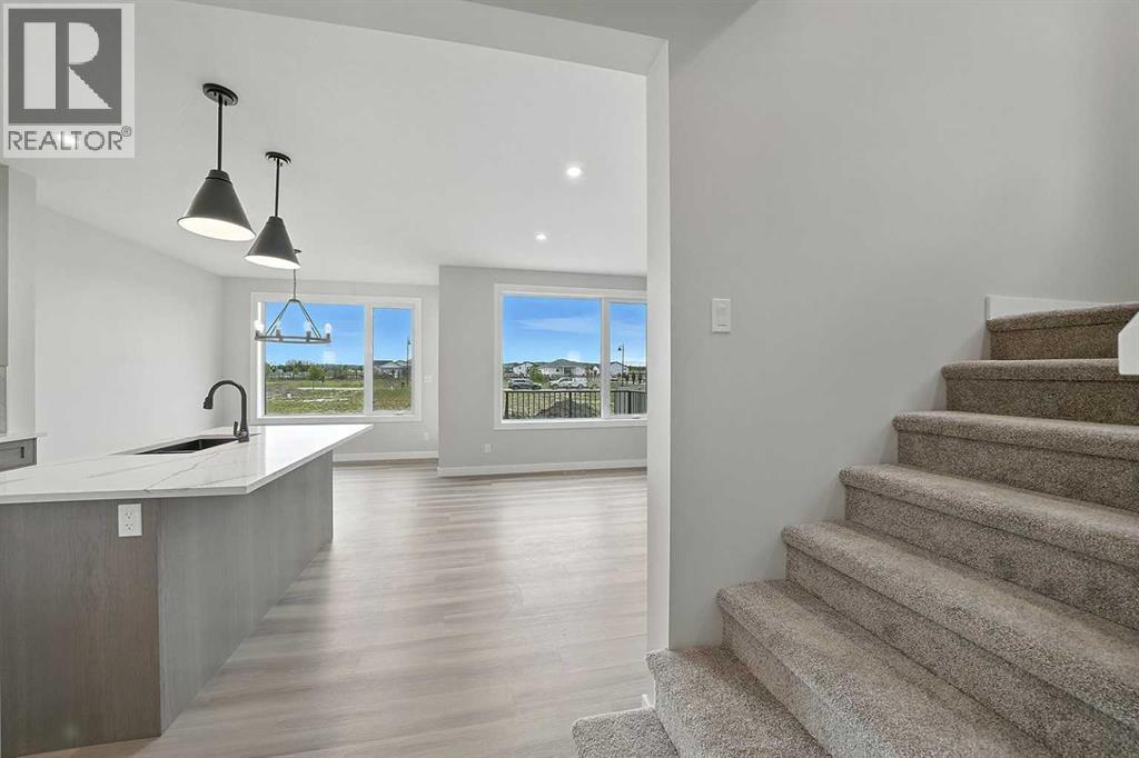 45 Thorkman Avenue, Red Deer, Alberta  T4P 0Y8 - Photo 5 - A2221734