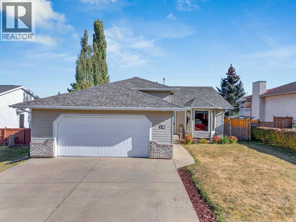 16 Parson Drive, Sylvan Lake, Alberta  T4S 1K4 - Photo 1 - A2260977