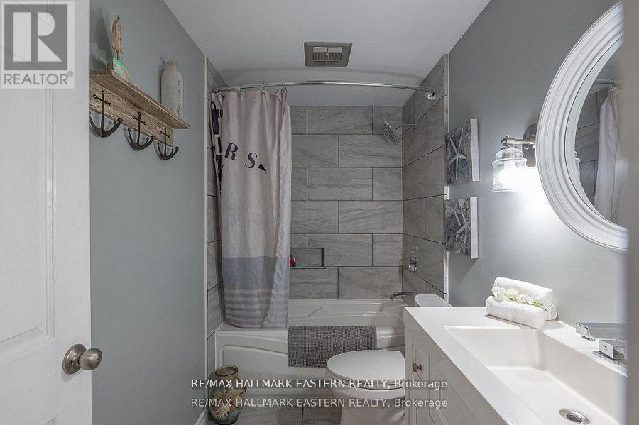 97 Peacock Boulevard, Port Hope, Ontario  L1A 2X5 - Photo 18 - X12471527