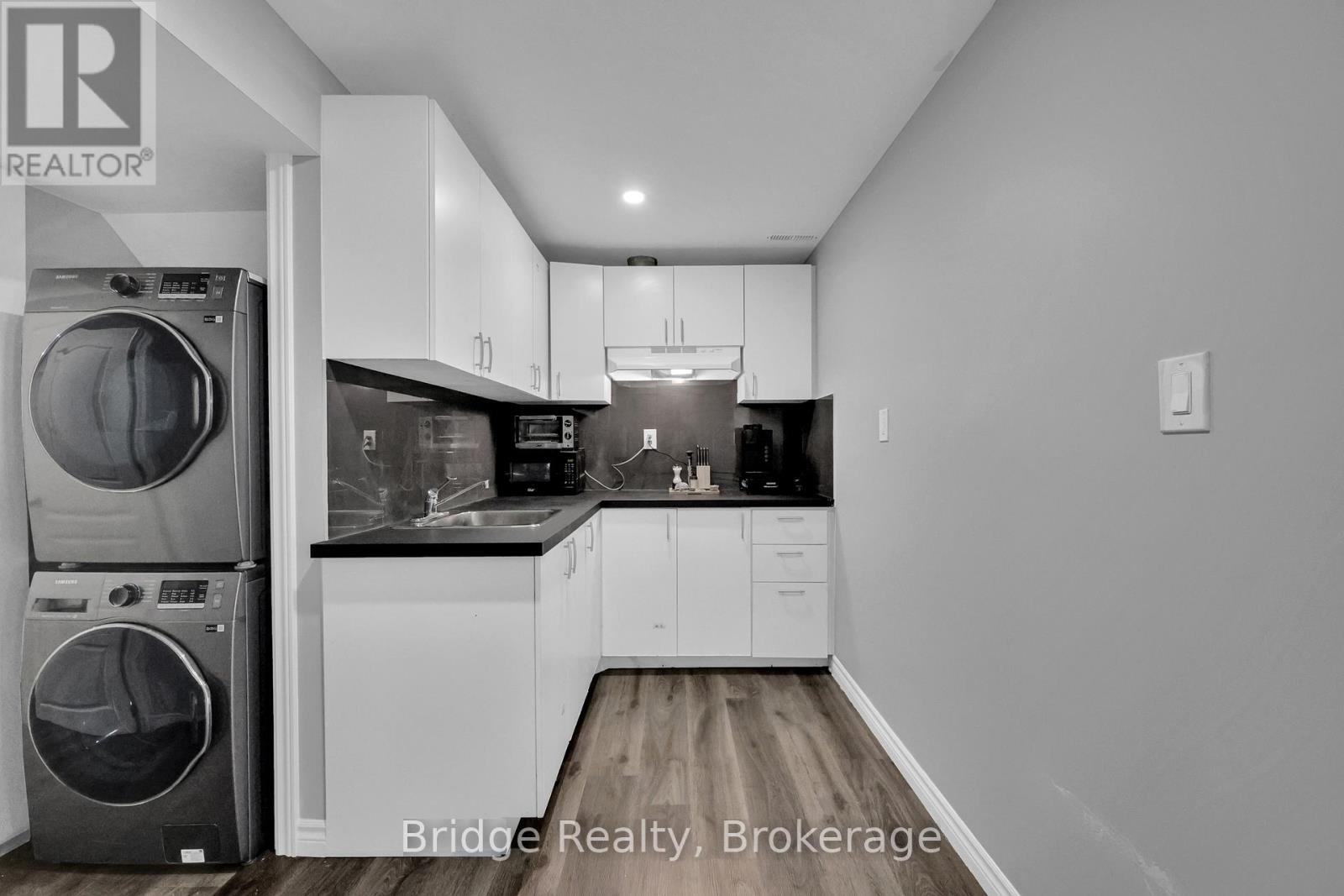 483 Champlain Avenue, Woodstock, Ontario  N4V 0A7 - Photo 19 - X12471528