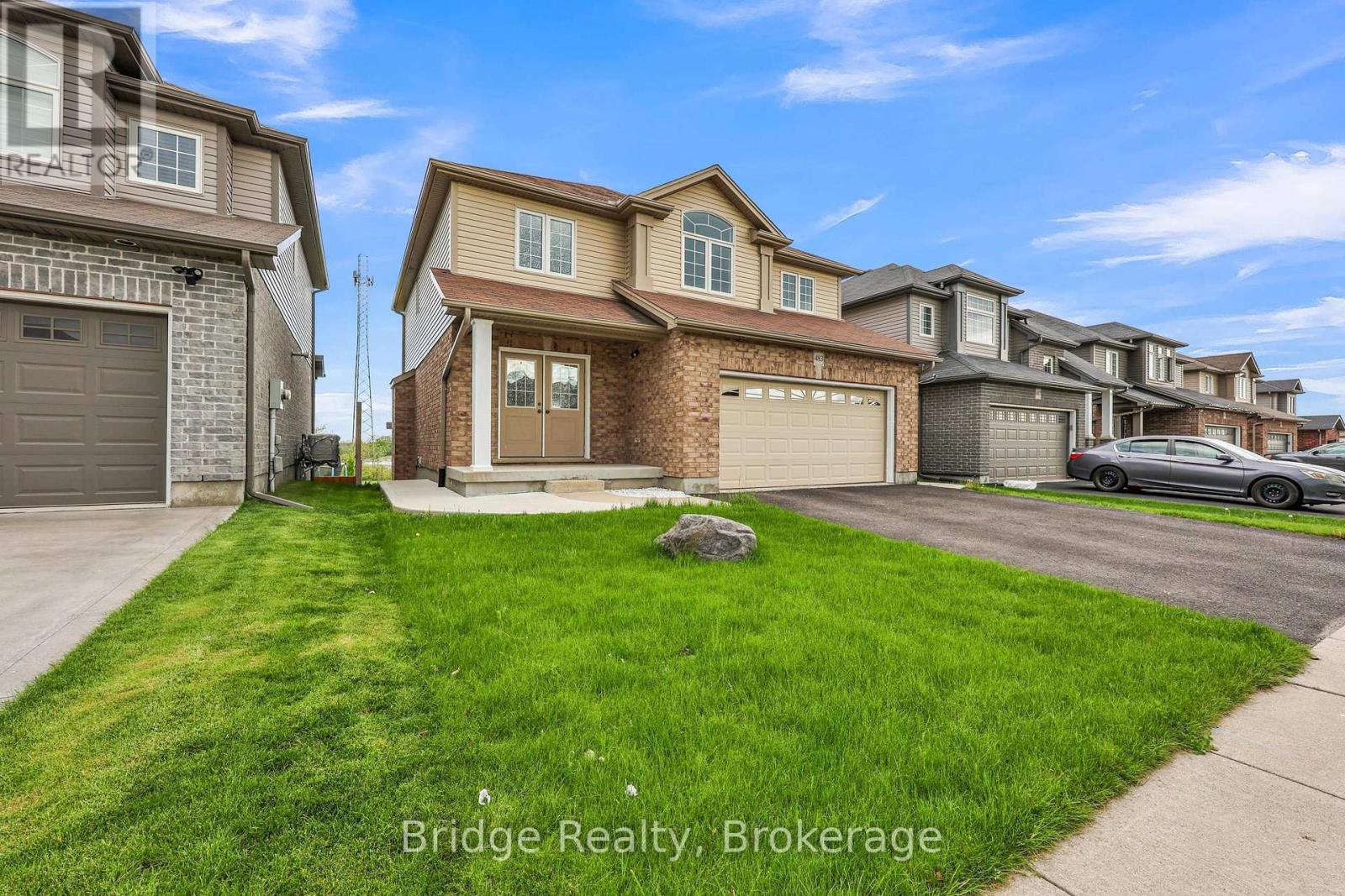 483 Champlain Avenue, Woodstock, Ontario  N4V 0A7 - Photo 3 - X12471528