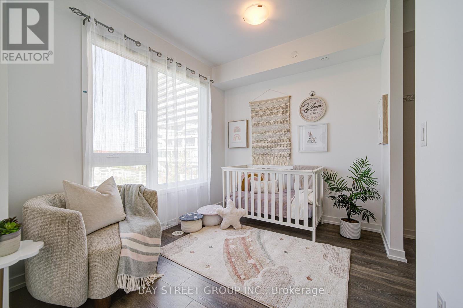 116 - 2530 Eglinton Avenue W, Mississauga, Ontario  L5M 0Z5 - Photo 31 - W12471355